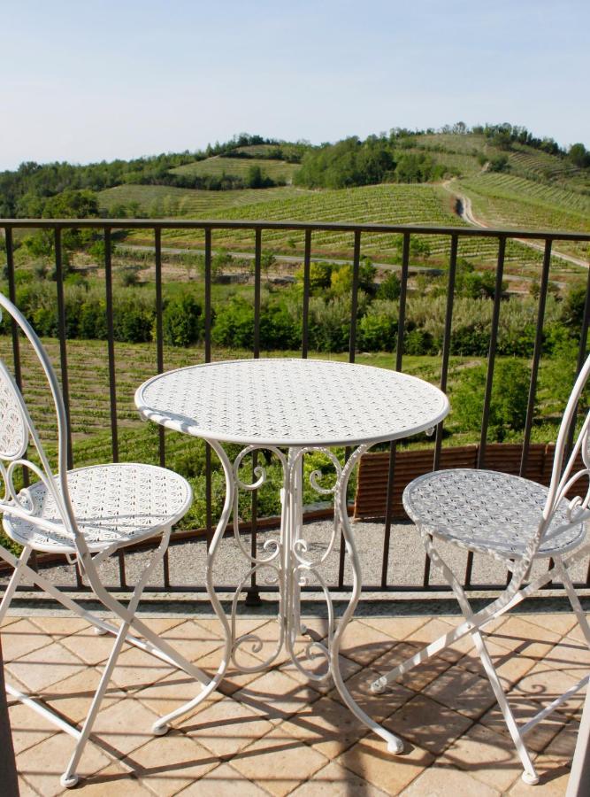 Villa Rocco Country House Ozzano Monferrato Экстерьер фото