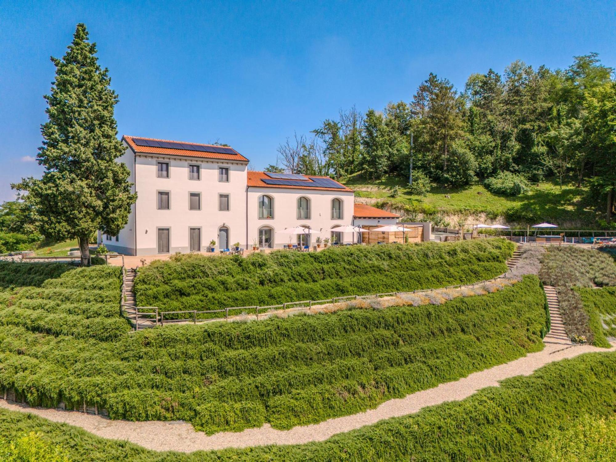 Villa Rocco Country House Ozzano Monferrato Экстерьер фото